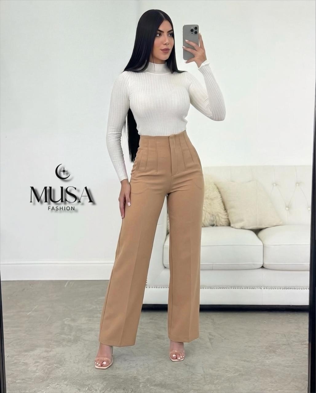 PANTALÓN DE PINZAS BOTA RECTA